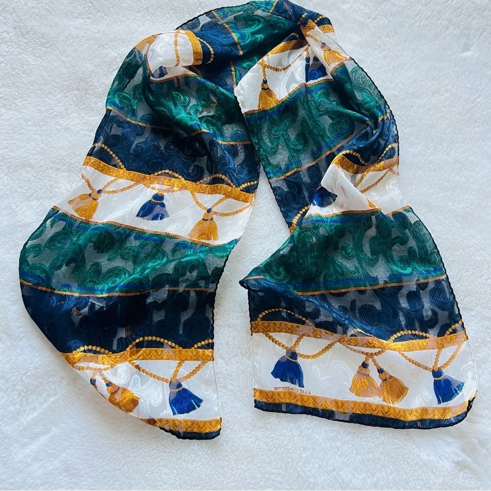 Vintage 90’s Liz Claiborne Woman’s Scarf  52” Long.